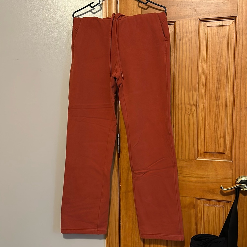 lululemon sweatpants